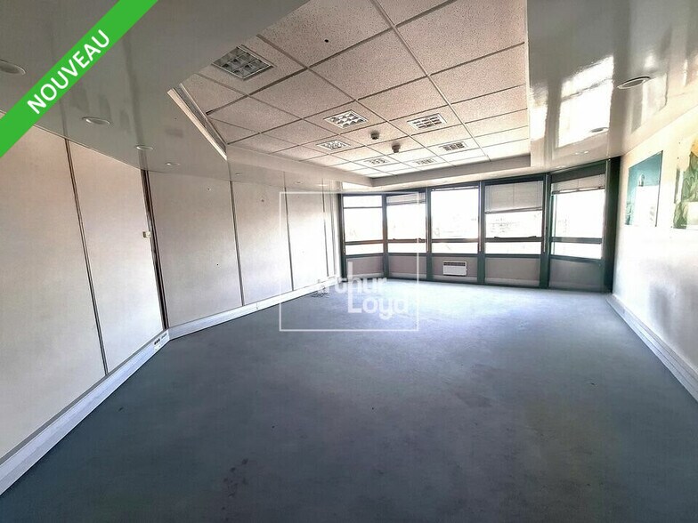 Bureau dans Melun à louer - Photo intérieure – Image 2 sur 7