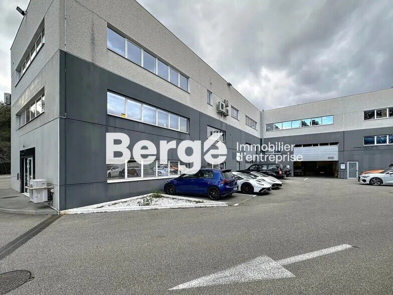 Industriel/Logistique dans Mouans-Sartoux à louer - Photo de l’immeuble – Image 2 sur 5