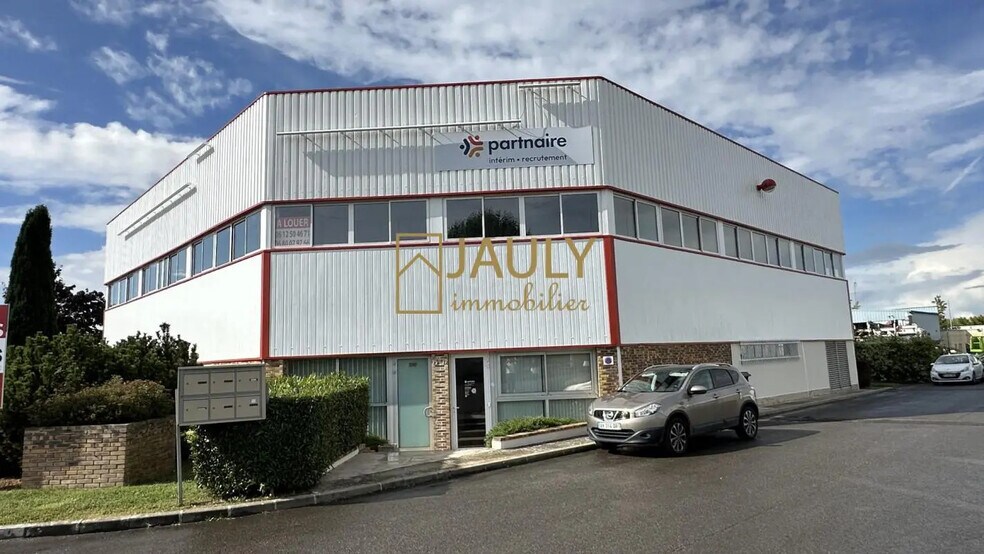 Bureau dans Quincy-Voisins à louer - Photo de l’immeuble – Image 2 sur 9