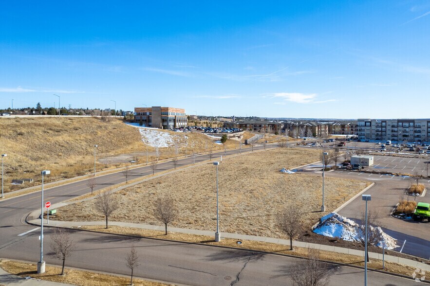 S Parker Rd, Aurora, CO à vendre - Photo de l’immeuble – Image 1 sur 5