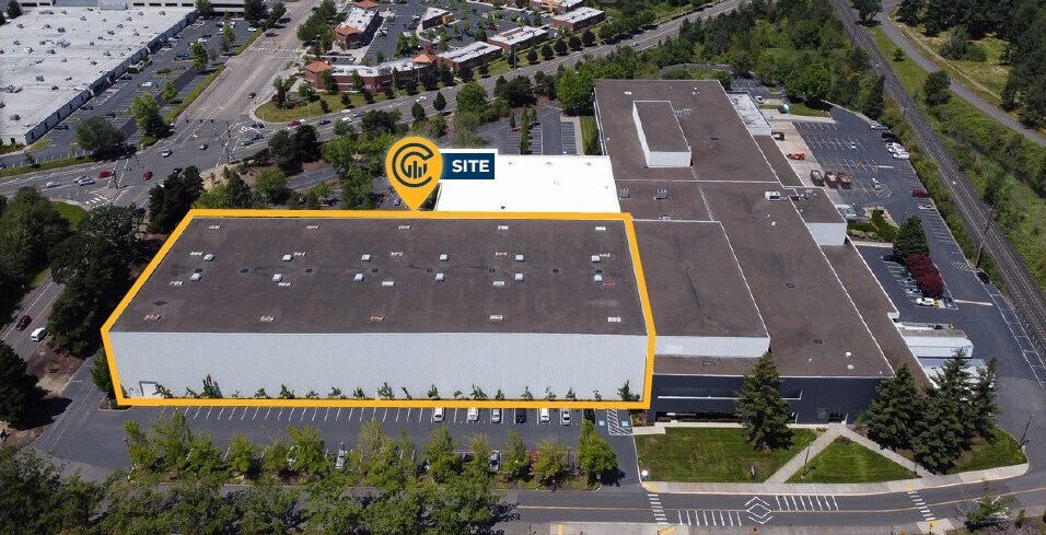 14523 SW Millikan Way, Beaverton, OR à louer - Photo de l’immeuble – Image 2 sur 22