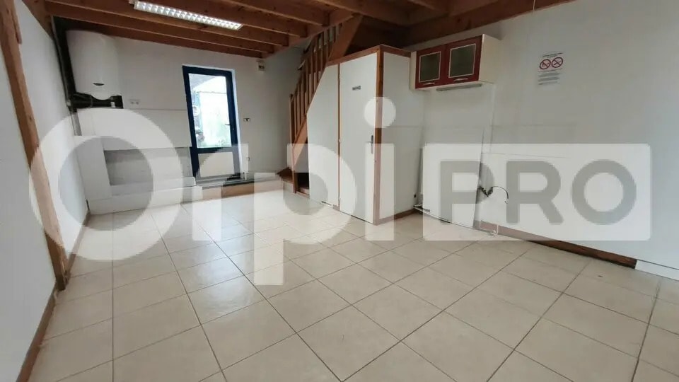 Local commercial dans Saclay à louer Photo intérieure– Image 1 sur 6