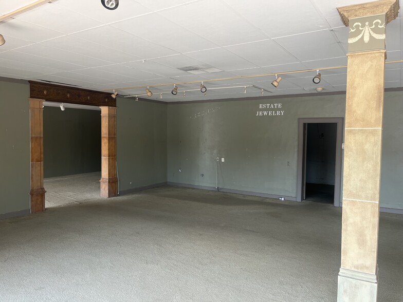 7612-7628 N Western Ave, Oklahoma City, OK à louer - Photo intérieure – Image 3 sur 7