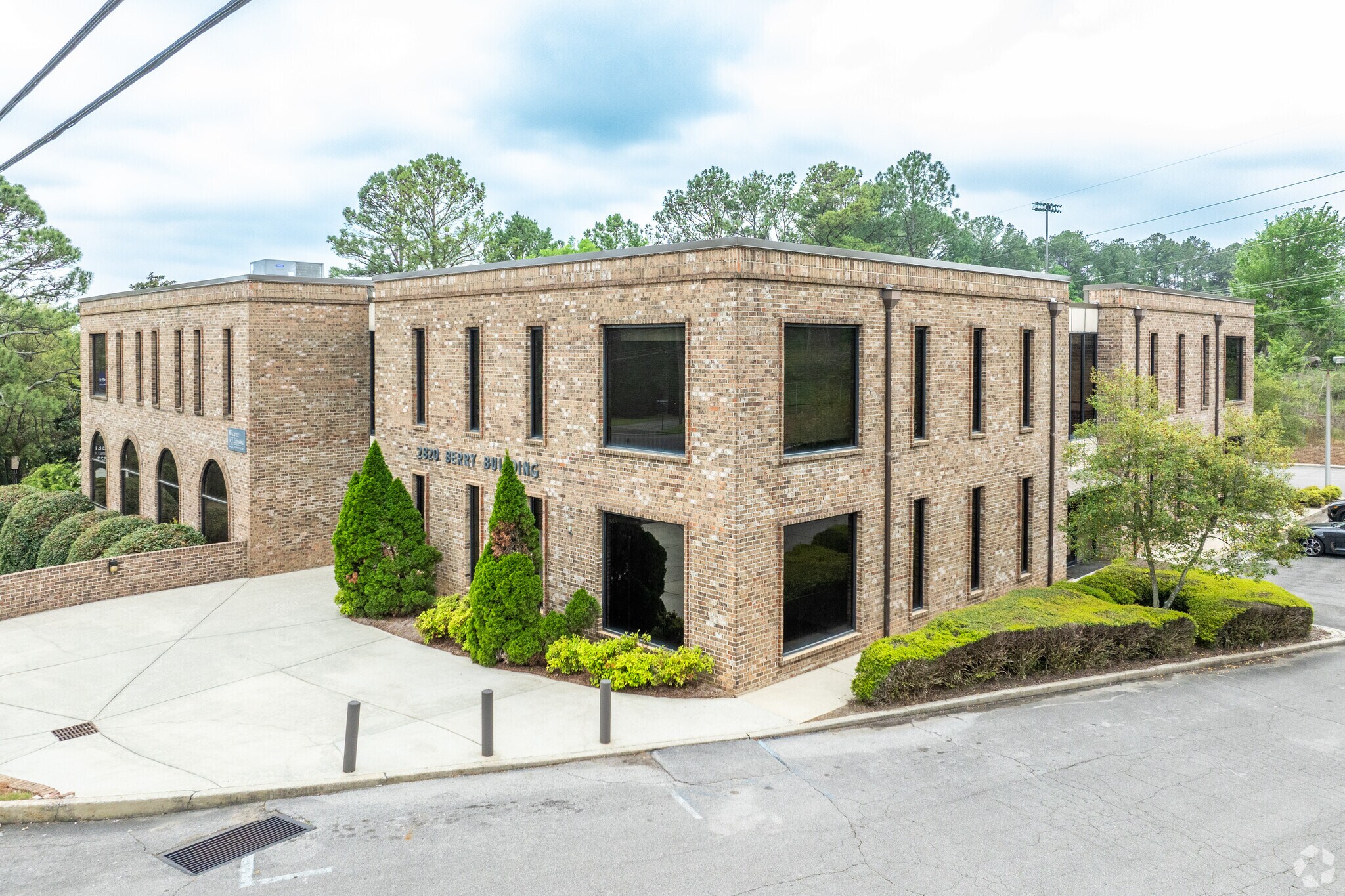 2820 Columbiana Rd, Birmingham, AL à louer Photo de l’immeuble– Image 1 sur 8