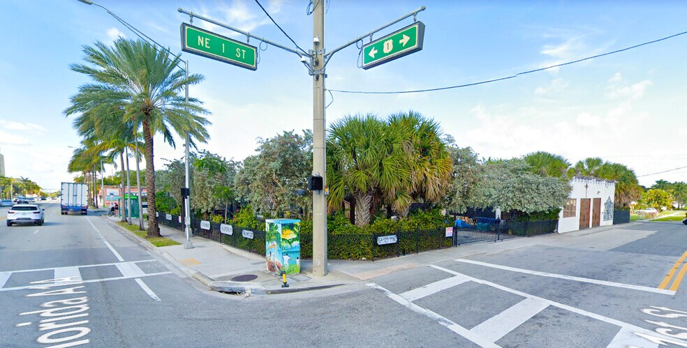 102 N Federal Hwy, Dania, FL à louer - Photo de l’immeuble – Image 3 sur 3