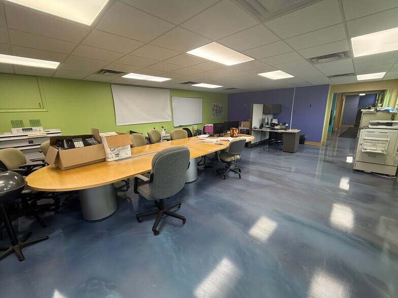 3996 Mt Royal Blvd, Allison Park, PA à vendre - Photo de l’immeuble – Image 2 sur 20