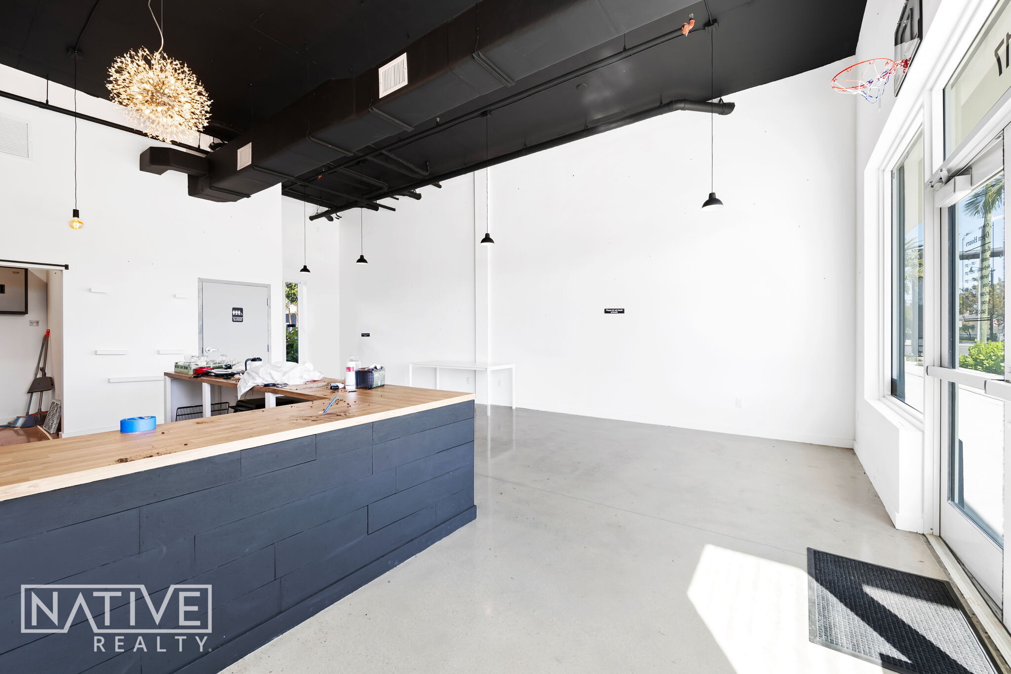 1621 S Dixie Hwy, Pompano Beach, FL à louer Photo intérieure– Image 1 sur 13