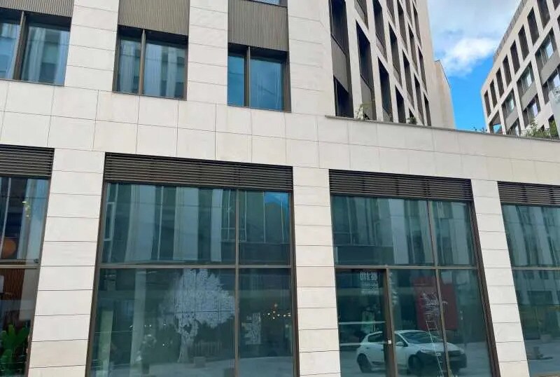 Bureau dans Villeurbanne à louer Photo de l’immeuble– Image 1 sur 10