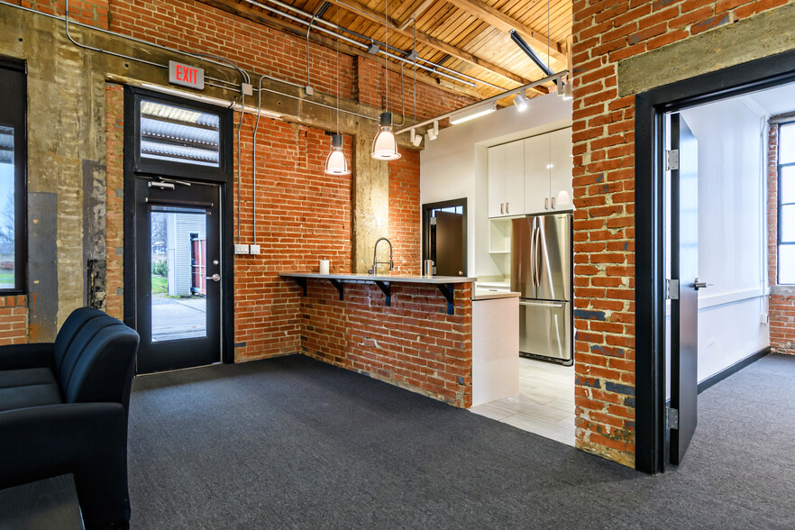 501 2nd Ave S, Dallas, TX à louer - Photo intérieure – Image 3 sur 12