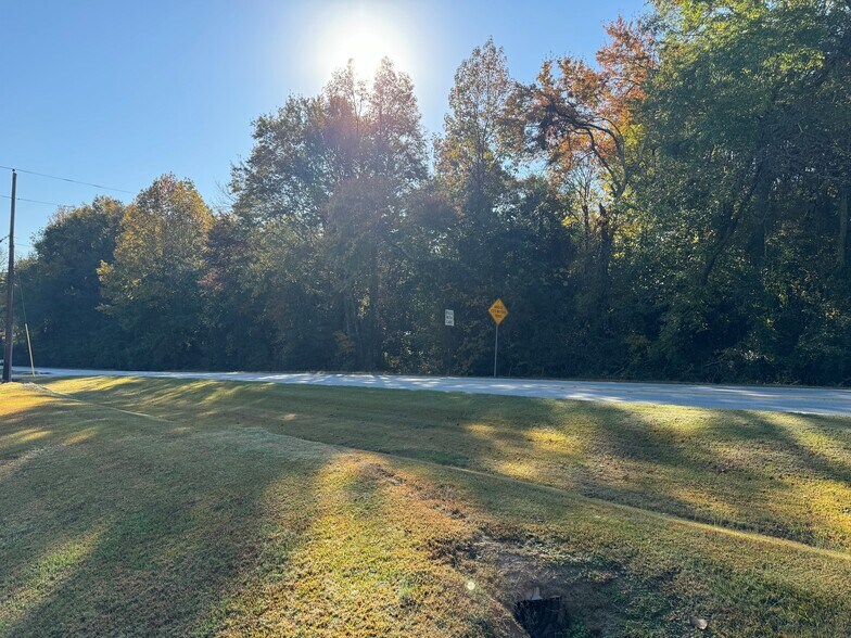 1202 Mt Zion Rd, Carrollton, GA à vendre - Photo de l’immeuble – Image 3 sur 7