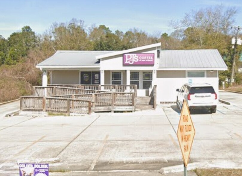 14100 Cook Rd, Biloxi, MS à louer - Photo de l’immeuble – Image 1 sur 4