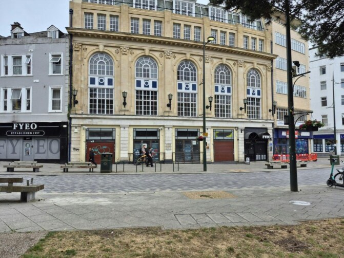 134-138 Old Christchurch Rd, Bournemouth à louer Photo principale– Image 1 sur 4