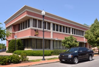 Plus de détails pour 133-135 Main St, Lockport, NY - Bureau à louer
