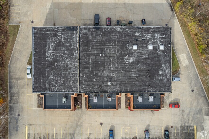 21500-21550 Drake Rd, Strongsville, OH à louer - Aérien – Image 2 sur 4