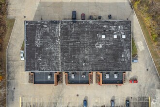 21500-21550 Drake Rd, Strongsville, OH - VUE AÉRIENNE vue de carte - Image1