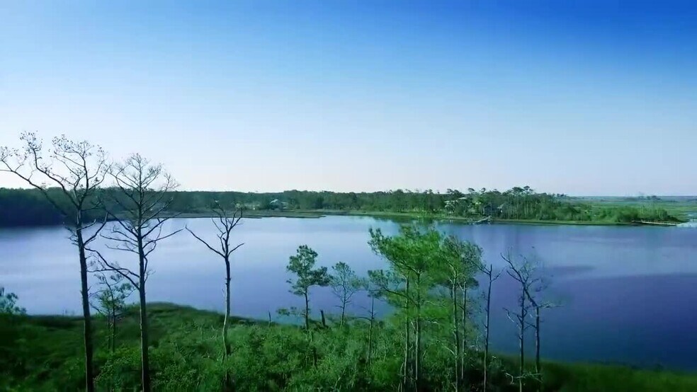 310 Anson Rd, Beaufort, NC à vendre - Vidéo sur l’annonce professionnelle – Image 2 sur 7
