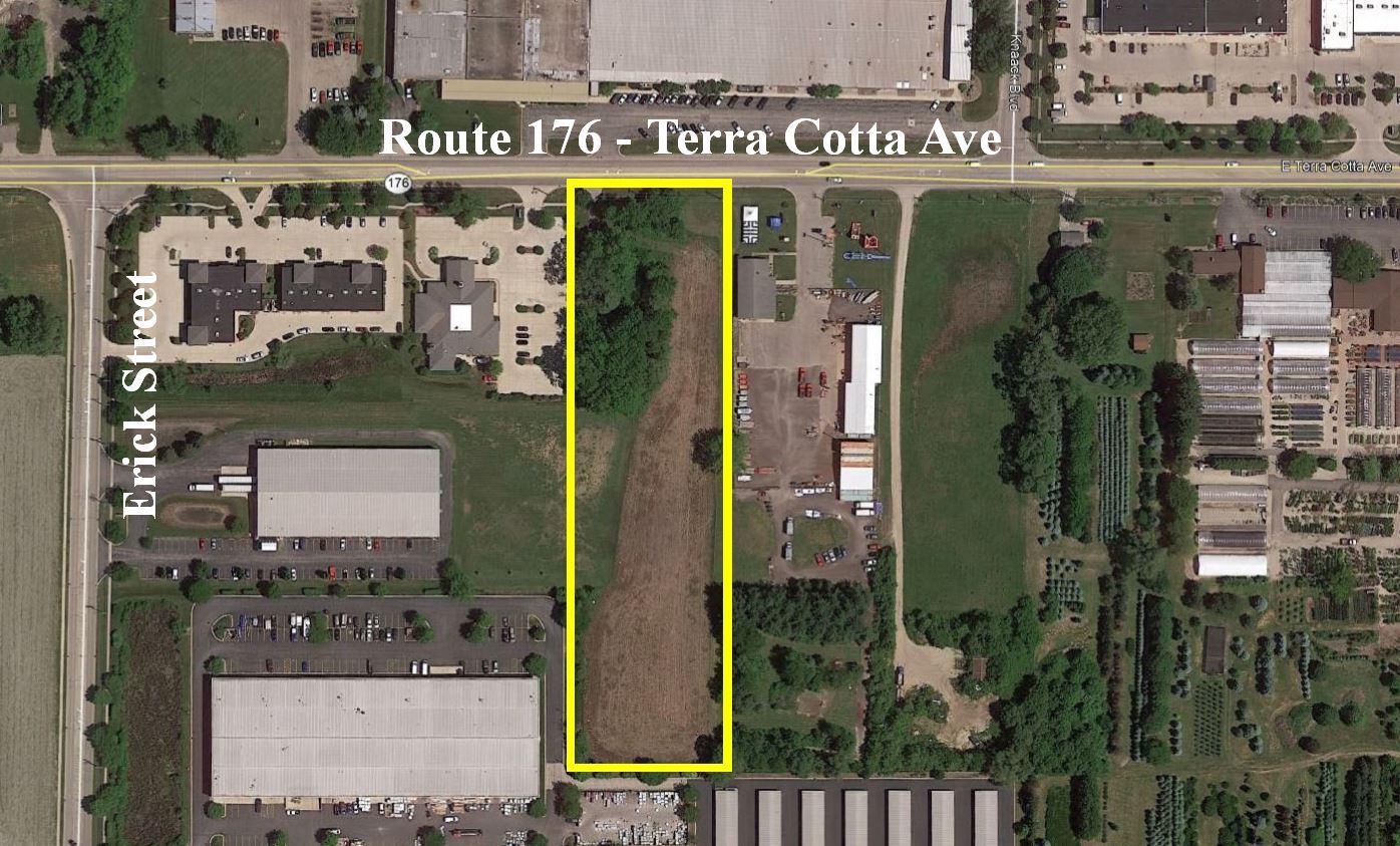 5413 E Terra Cotta Ave, Crystal Lake, IL à vendre Aérien– Image 1 sur 4