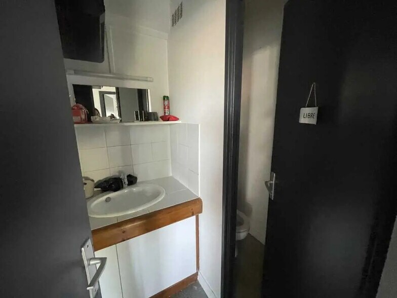 Local commercial dans Rouen à vendre - Photo intérieure – Image 2 sur 12