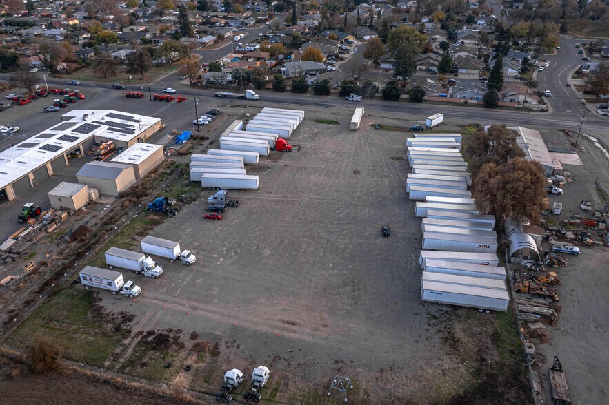 38700 Kentucky Ave, Woodland, CA à vendre - Aérien – Image 2 sur 9