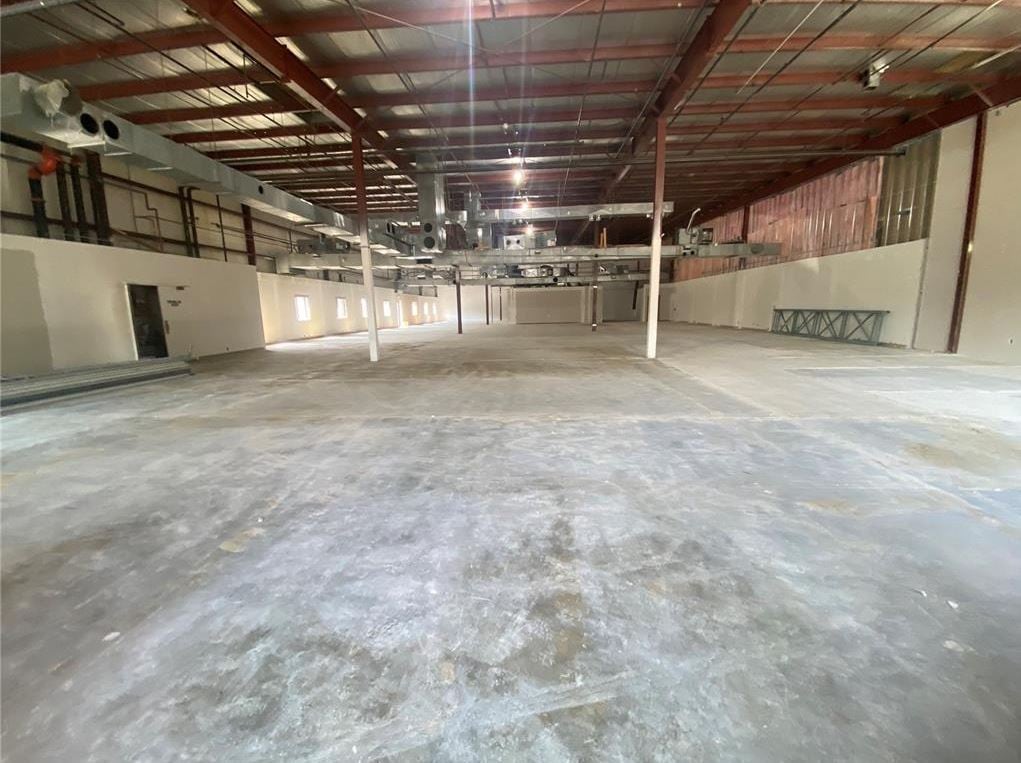 5255 Rockwell Dr NE, Cedar Rapids, IA à louer Photo principale– Image 1 sur 3