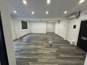 43-61 Mamaroneck Ave, White Plains, NY à louer Photo intérieure– Image 1 sur 8