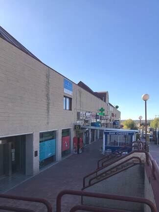 Plus de détails pour Local commercial à vendre