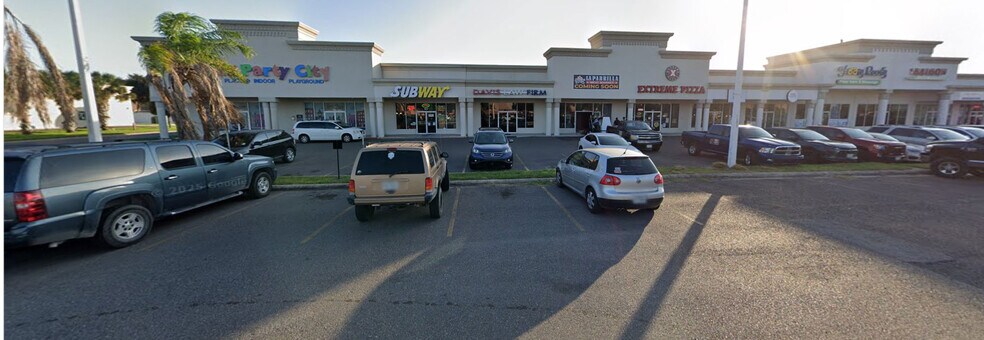 107 W Nolana Ave, McAllen, TX à vendre - Photo de l’immeuble – Image 2 sur 9