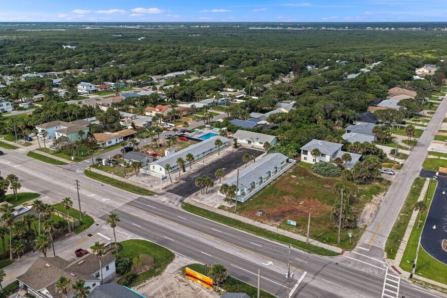 1708 S Atlantic Ave, New Smyrna Beach, FL à vendre - Photo de l’immeuble – Image 2 sur 79