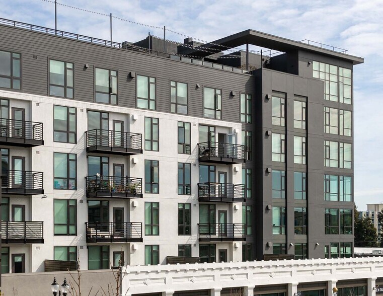 271 El Camino Real, San Bruno, CA à vendre - Photo de l’immeuble – Image 2 sur 5