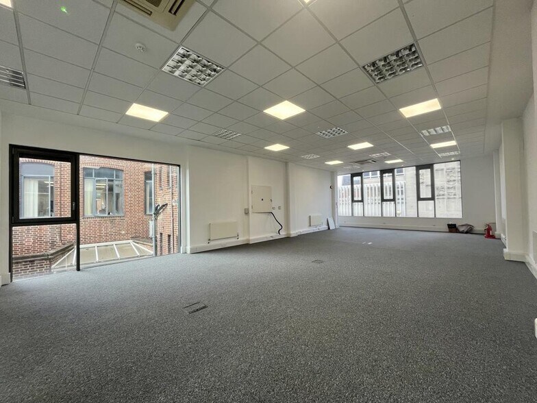 1A Moulsham St, Chelmsford à louer - Photo de l’immeuble – Image 3 sur 12