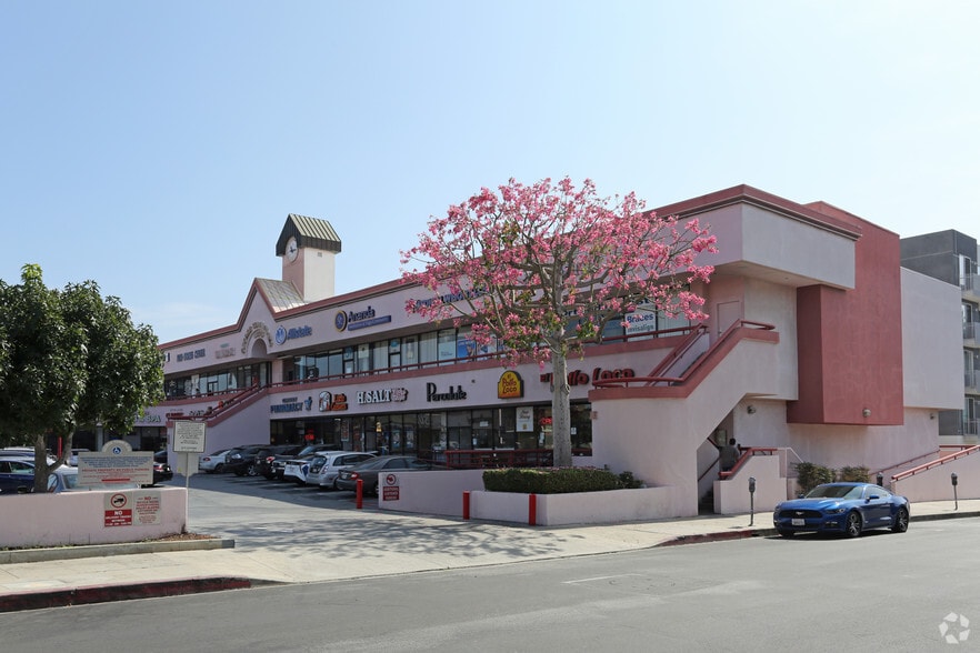 11870 Santa Monica Blvd, Santa Monica, CA à louer - Photo principale – Image 1 sur 12