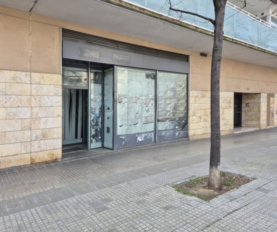 Immeuble residentiel dans Terrassa, Barcelona à vendre Photo intérieure– Image 1 sur 2