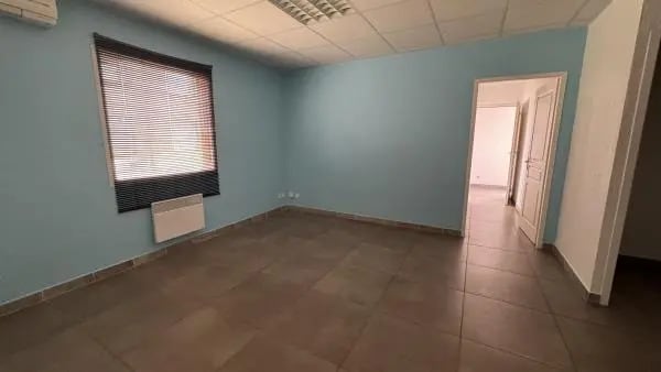 Bureau dans Perpignan à louer Photo intérieure– Image 1 sur 5