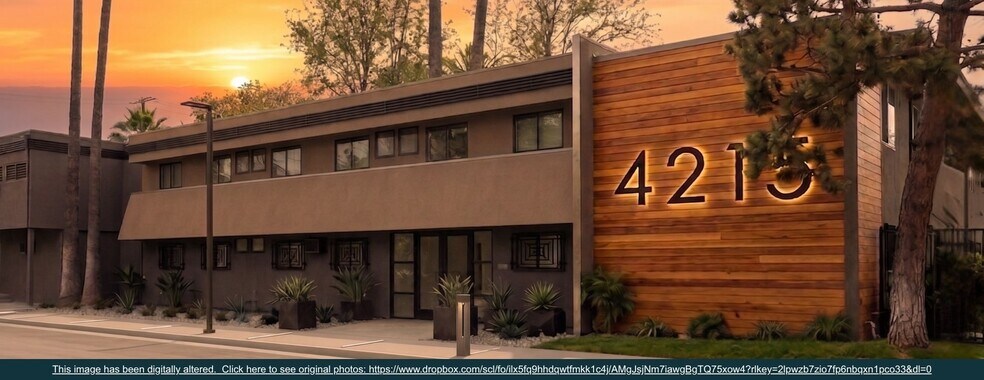 4215 Vineland Ave, Studio City, CA à vendre - Photo de l’immeuble – Image 2 sur 12