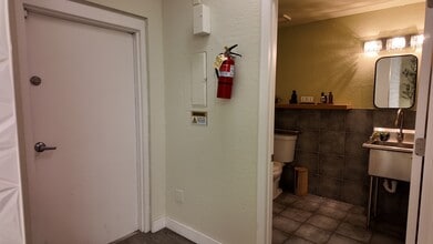 17035 N 67th Ave, Glendale, AZ à louer Photo intérieure– Image 2 sur 16