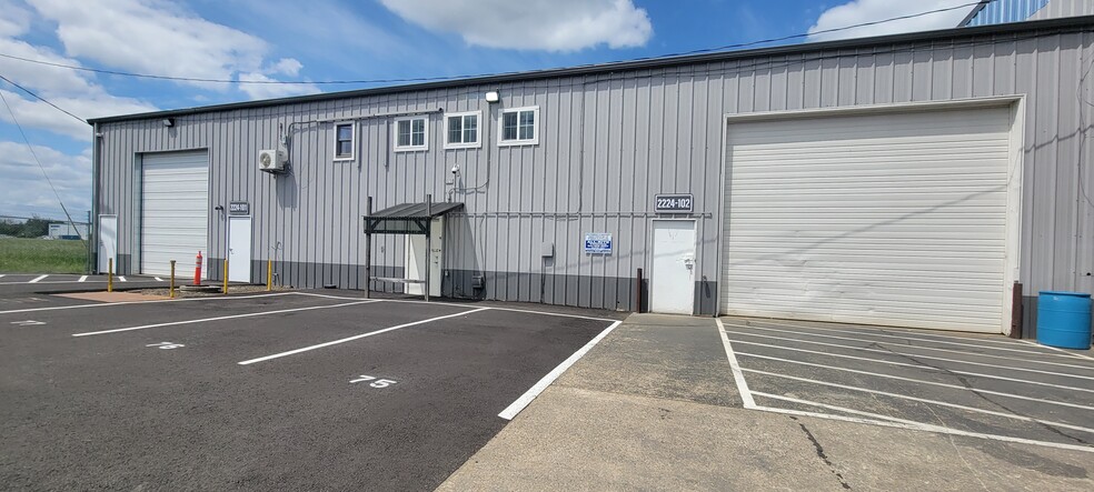 2200 Three Lakes Rd SE, Albany, OR à louer - Photo de l’immeuble – Image 3 sur 14
