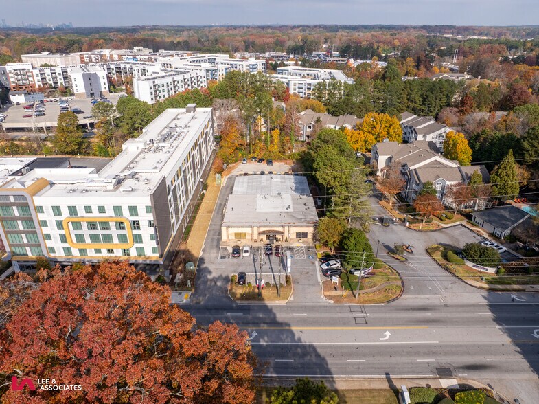 2774 N Decatur Rd, Decatur, GA à vendre - Photo de l’immeuble – Image 3 sur 36