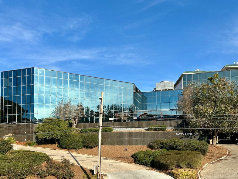 3193 Howell Mill Rd NW, Atlanta, GA à vendre - Photo principale – Image 1 sur 2