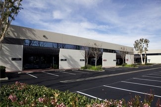 Plus de détails pour 1938 N Batavia St, Orange, CA - Industriel/Logistique à louer
