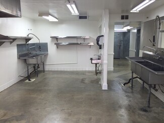Plus de détails pour 7535-7539 Laurel Canyon Blvd, North Hollywood, CA - Industriel/Logistique à louer