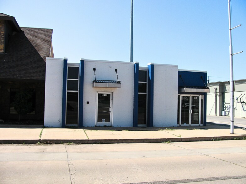 1010 SW C Ave, Lawton, OK à louer - Photo de l’immeuble – Image 1 sur 3