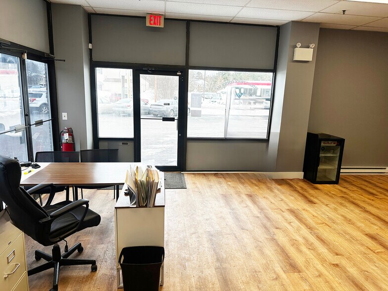 92 Manchester St, Concord, NH à louer - Photo de l’immeuble – Image 3 sur 8
