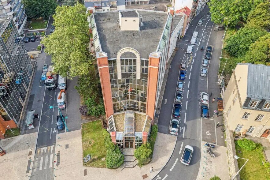 Bureau dans Gentilly à vendre - Aérien – Image 3 sur 16