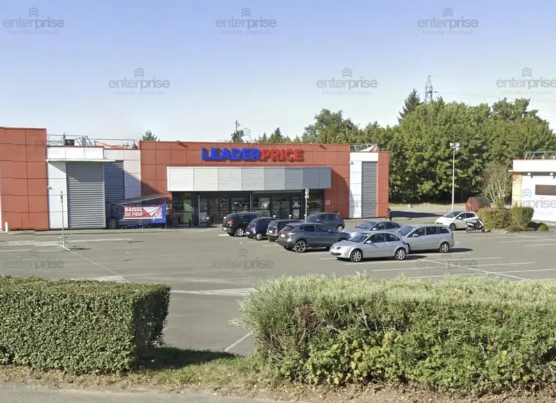 Industriel/Logistique dans Hénin-Beaumont à louer - Photo de l’immeuble – Image 1 sur 6