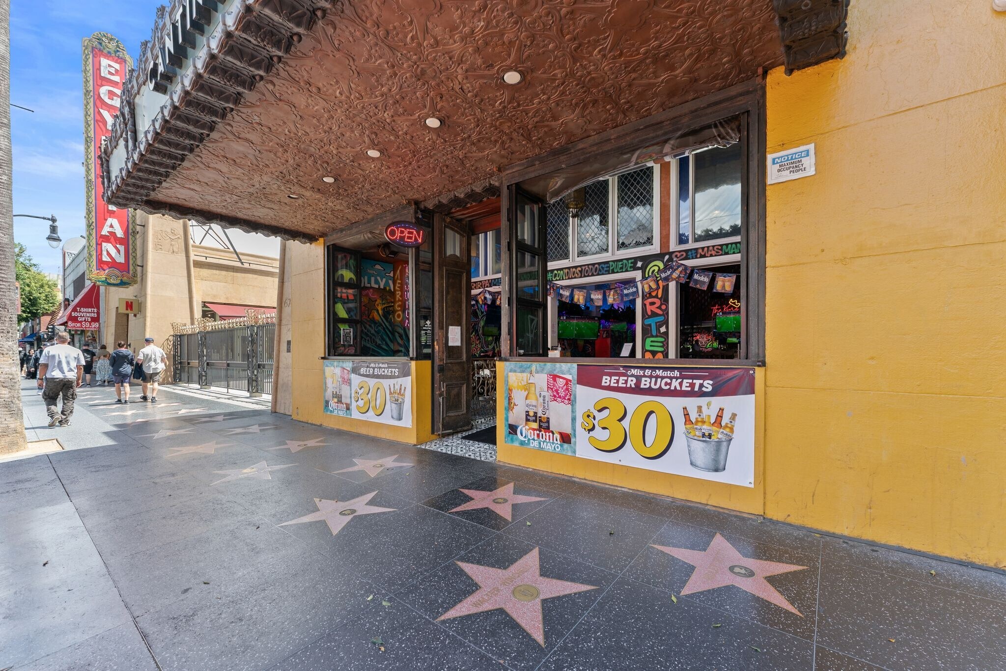 6714-6720 Hollywood Blvd, Los Angeles, CA à louer Photo principale– Image 1 sur 5