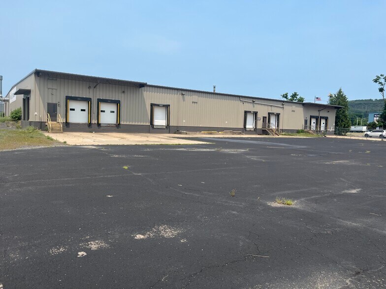 2911 W Reach Rd, Williamsport, PA à louer - Photo de l’immeuble – Image 2 sur 10