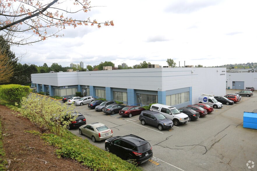 8500-8544 Baxter Pl, Burnaby, BC à louer - Photo de l’immeuble – Image 2 sur 7