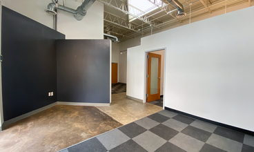 1320 Ellsworth Industrial Blvd NW, Atlanta, GA à louer Photo intérieure– Image 2 sur 5