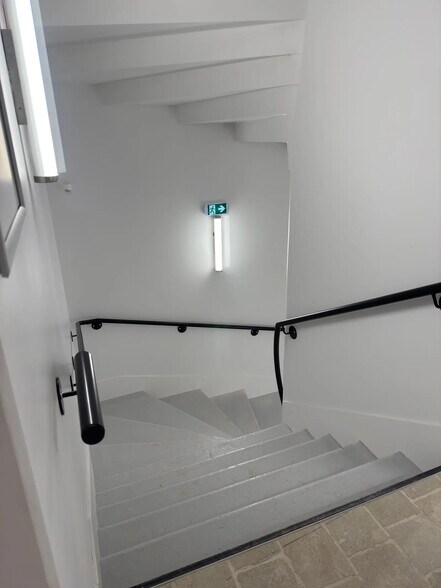 Bureau dans Biarritz à louer - Photo intérieure – Image 2 sur 5