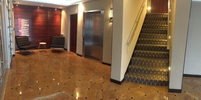 315 Walt Whitman Rd, Huntington Station, NY à louer - Photo intérieure – Image 3 sur 54